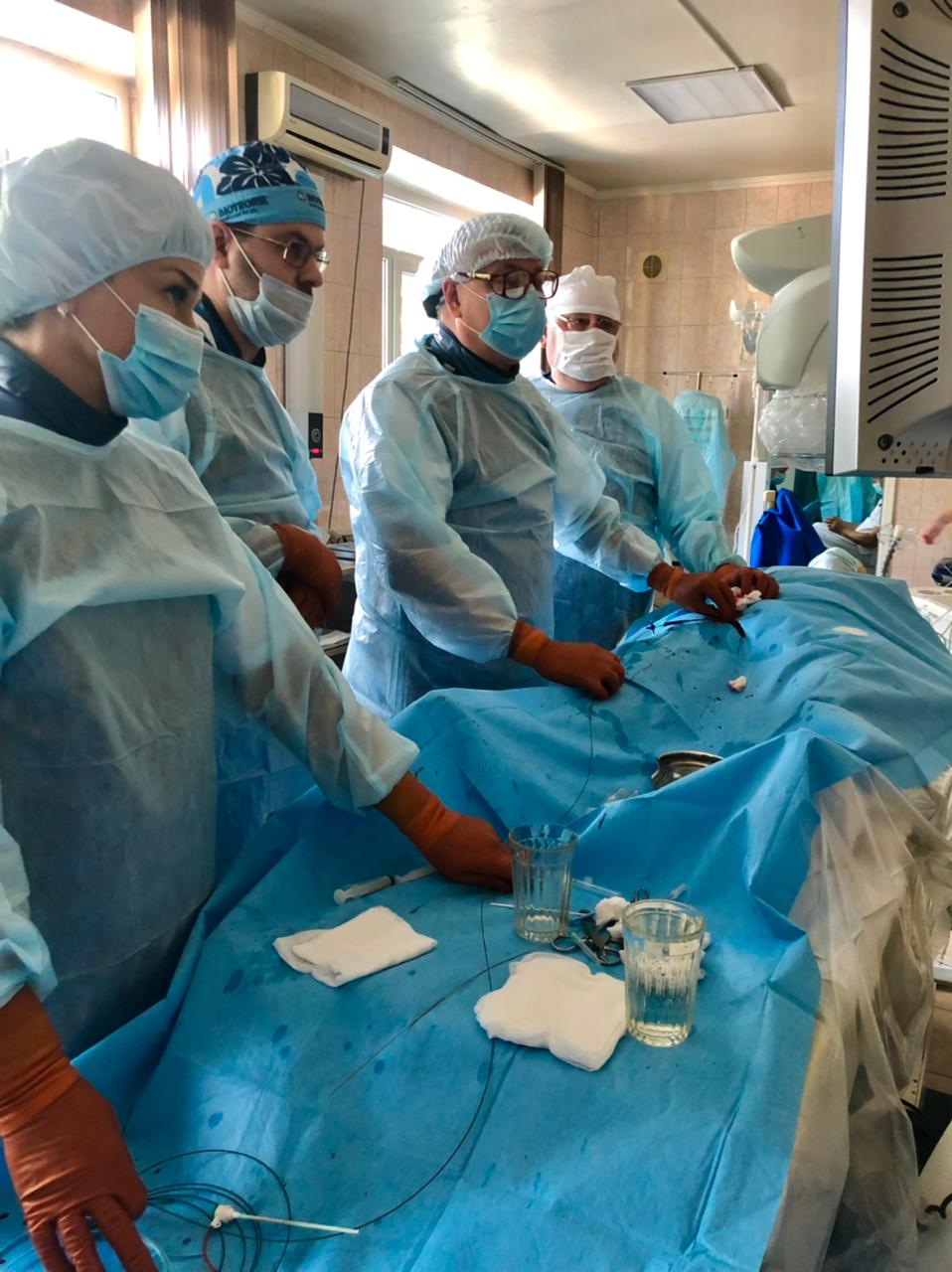 Сотрудники клиники кардиохирургии выполнили операции детям с пороками сердца