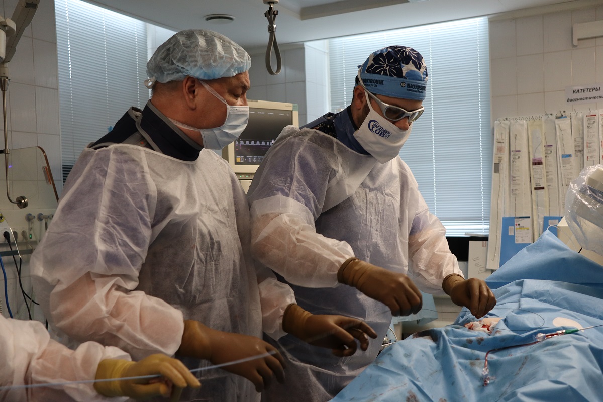 Уникальную операцию ребенку с выраженным пороком сердца провели в Клинике кардиохирургии Амурской медакадемии