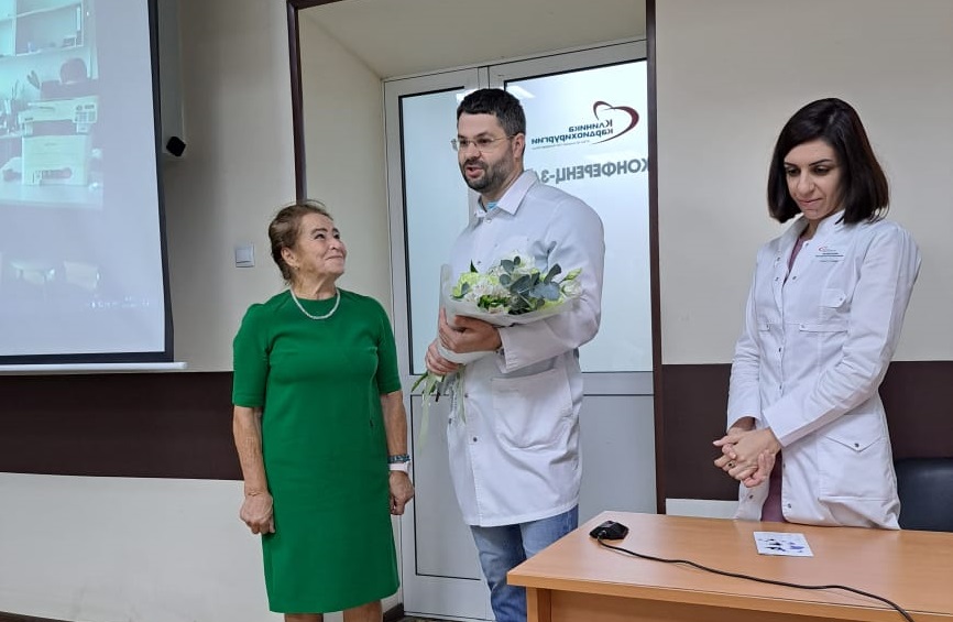 Врач-анестезиолог-реаниматолог Антонина Ивановна Смолина отметила свой 85 юбилей